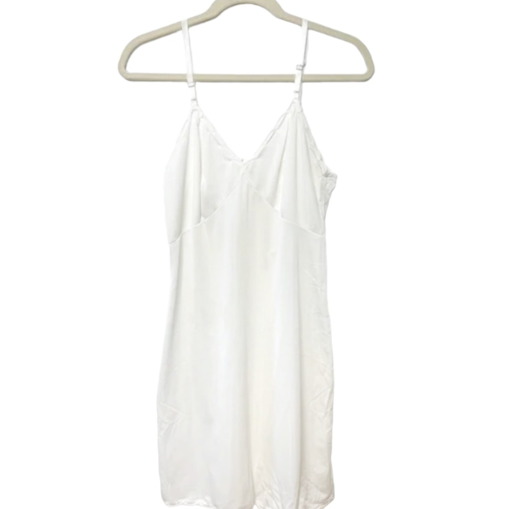 Vintage Slip Lingerie Night Dress Scalloped Edges Approx Size Medium